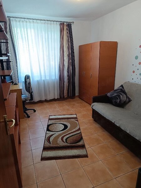 Obor, apartament cu 3 camere la 10 min. de metrou Obor